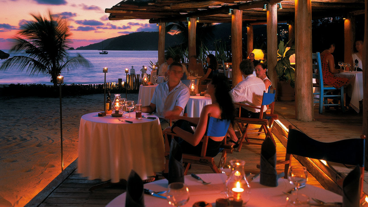 Thompson Zihuatanejo, A Beach Resort, By Hyatt 레스토랑 사진